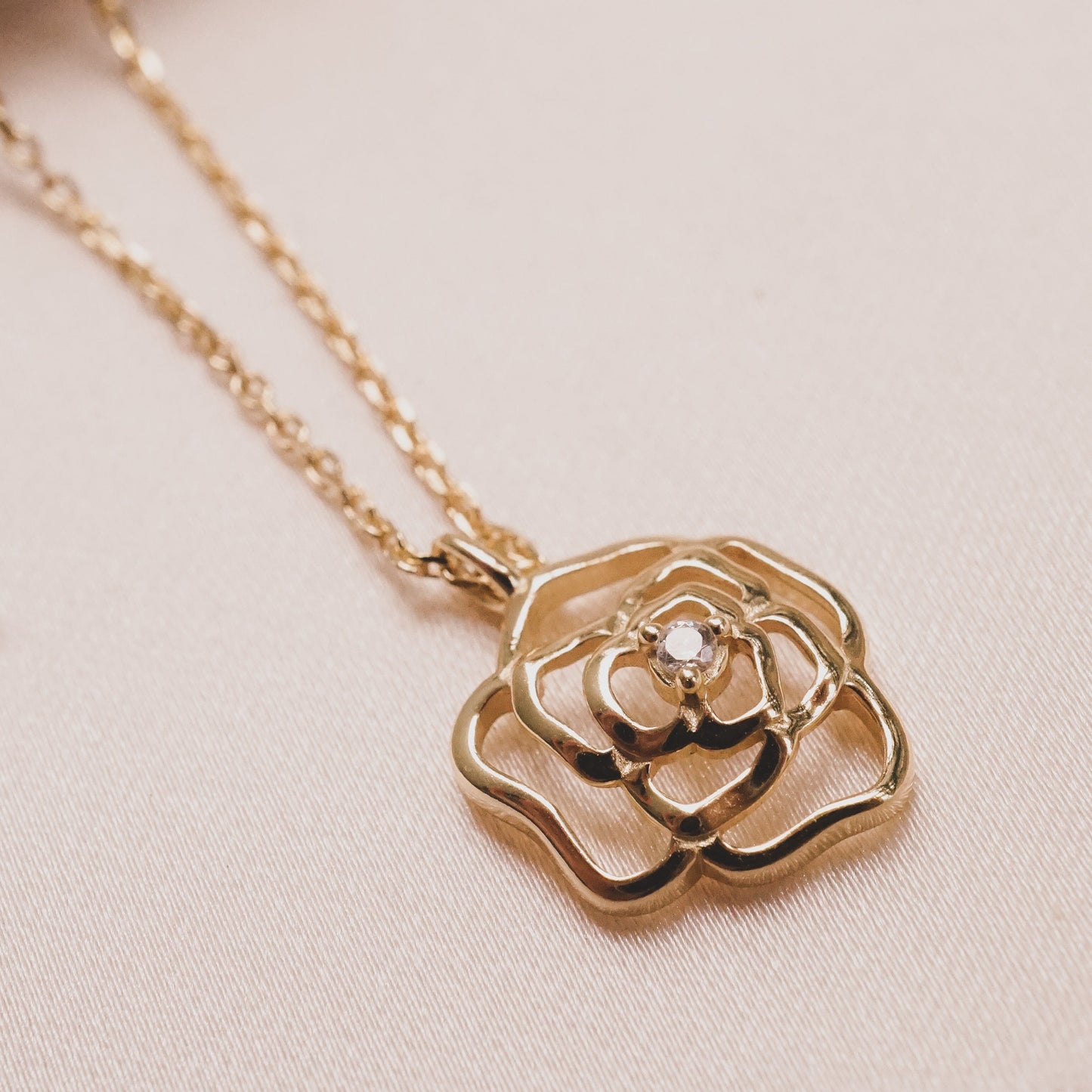 Blooming Rose Necklace