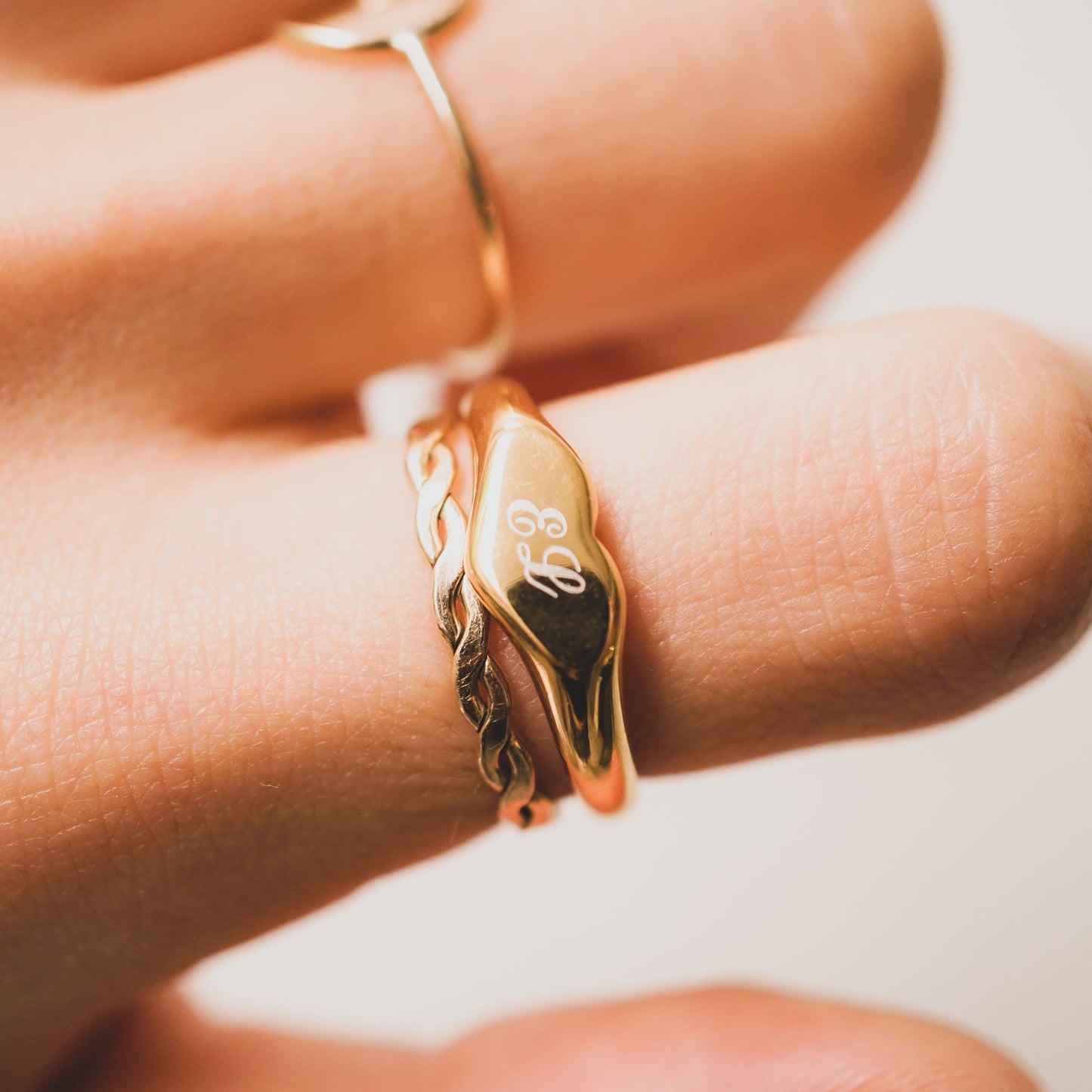 Olivia Ring - Personalized Engraved Heart Signet Ring