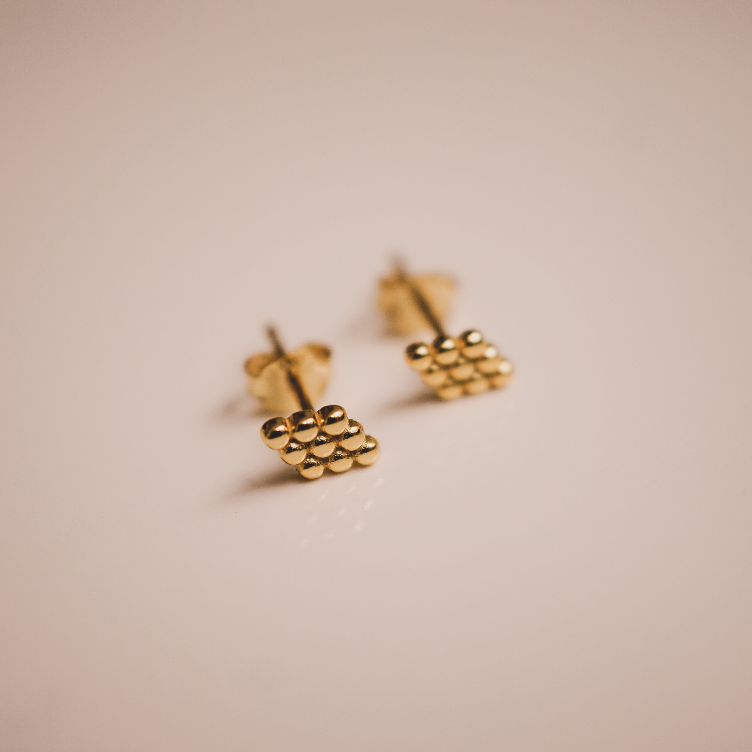 Dotted Rhombus Stud Earrings