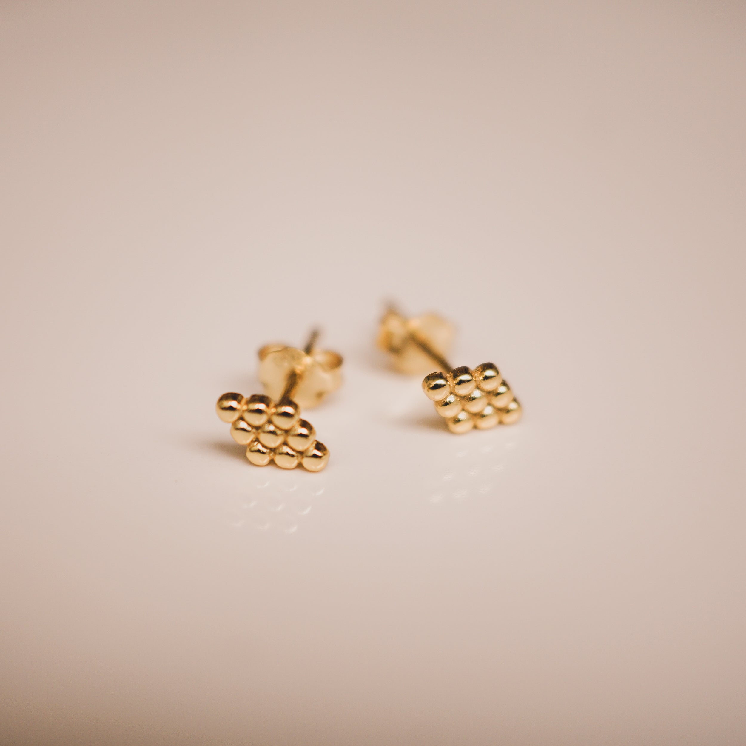 Dotted Rhombus Stud Earrings