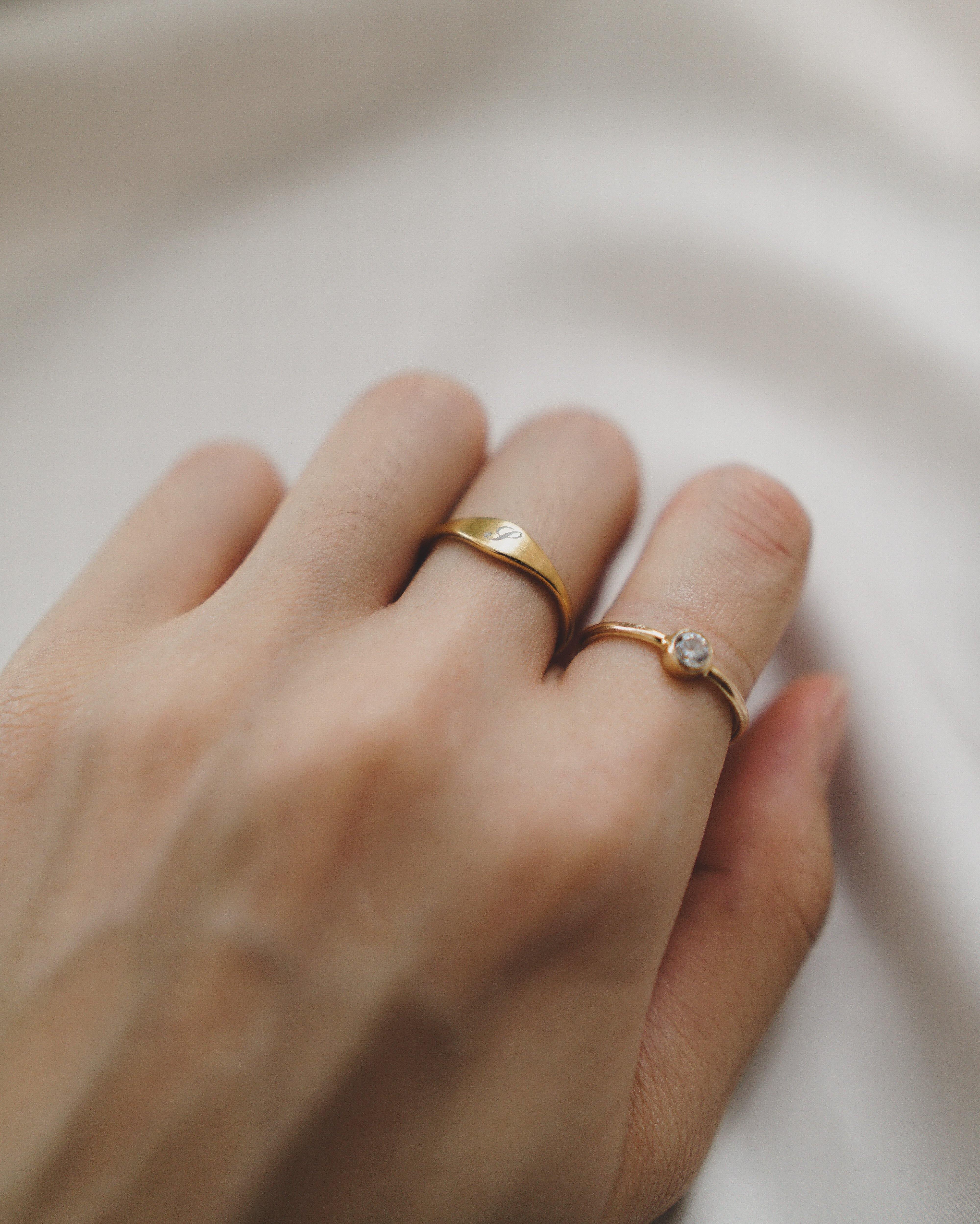 Personalized Initial Mini Flat Signet Ring - Matte Gold - Studdedheartz